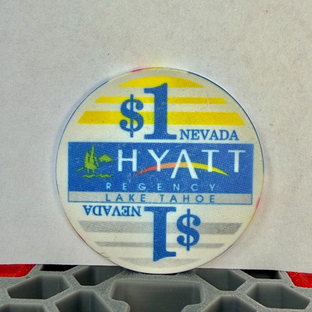 (NICE) $1 HYATT REGENCY CASINO POKER CHIP LAKE TAHOE NEVADA GAMBLING